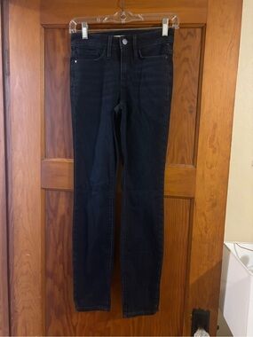 Slim dark blue Skinny Jeans with Stretch